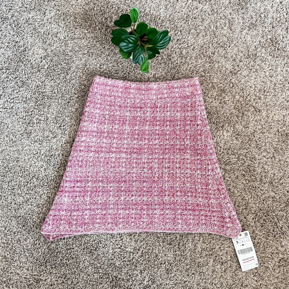 NWT Indefeir Pink Tweed Stretch A Line Skirt